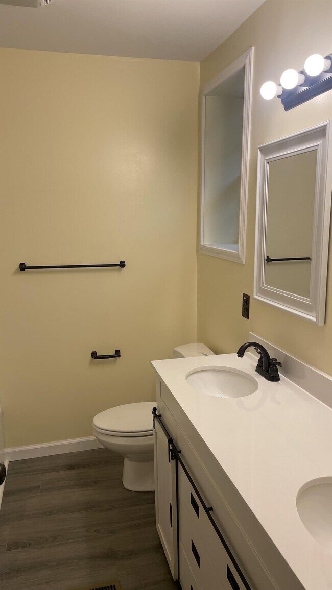 Building Photo - 508 Third St