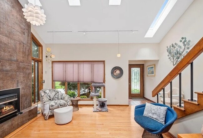 Building Photo - 4004 Westview Dr