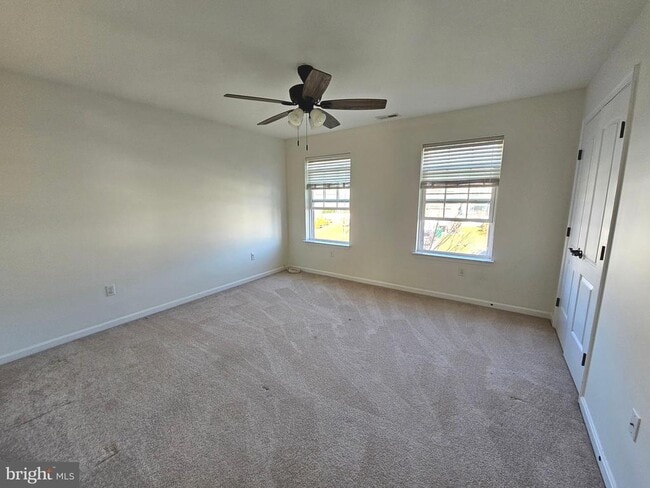 Building Photo - 269 S Marshview Terrace