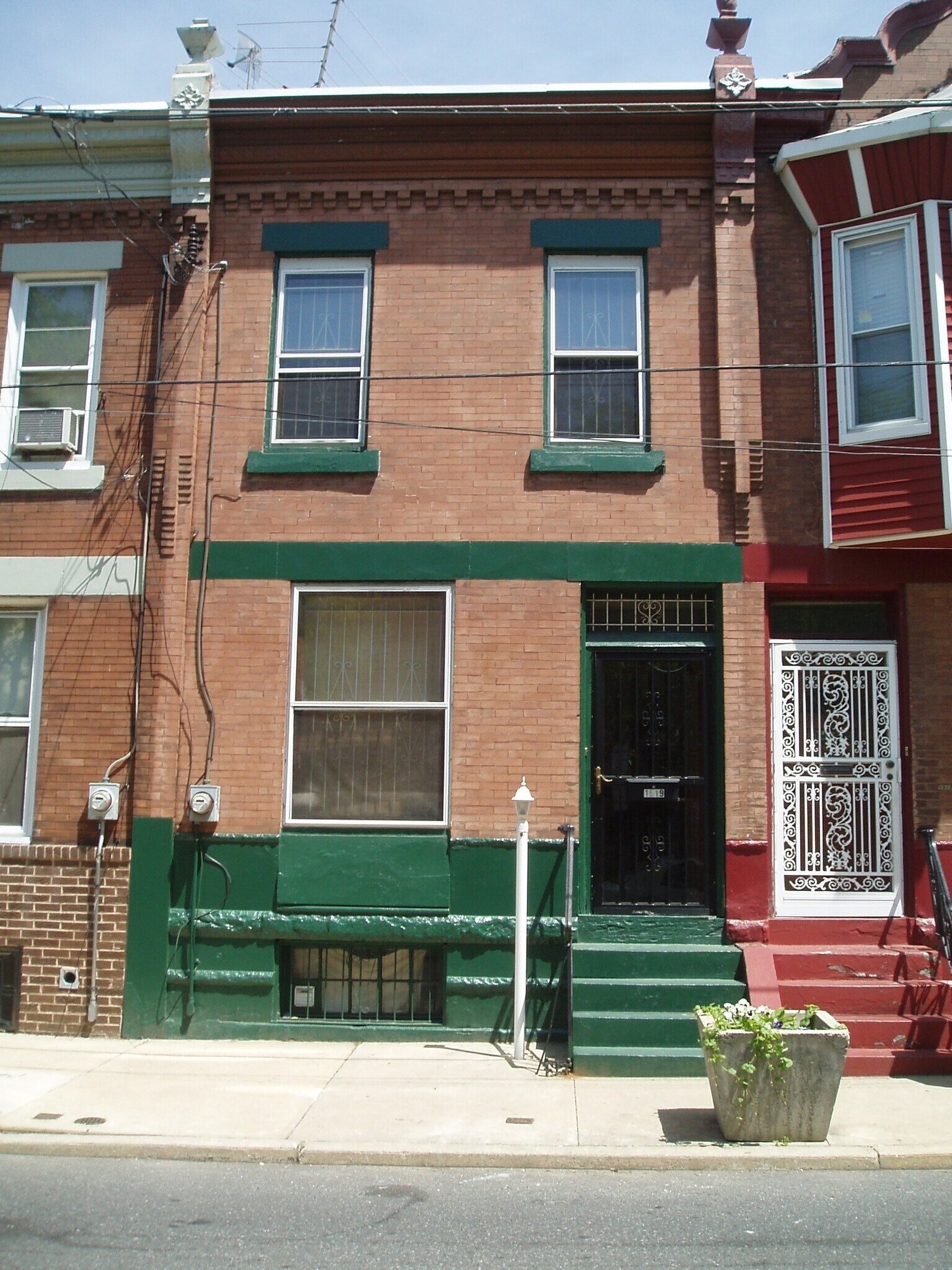 Building Photo - 1519 Page St