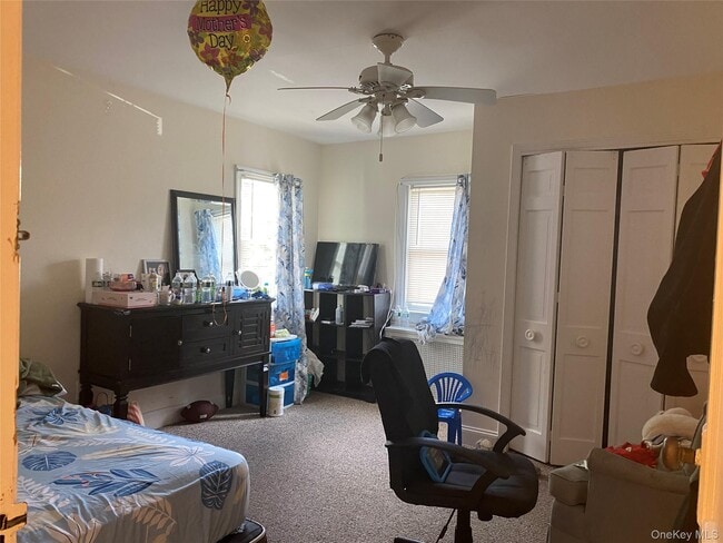 Building Photo - 60 Schmeelk Pl