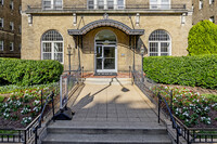 Building Photo - Chatham Courts