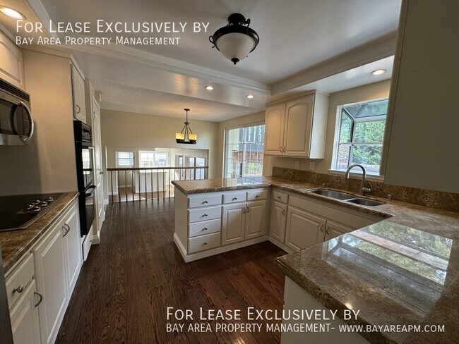 Building Photo - 782 Berkshire Dr