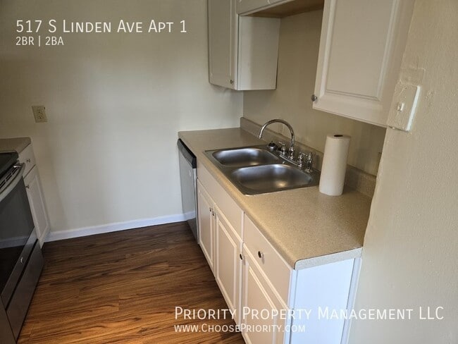 Building Photo - 517 S Linden Ave
