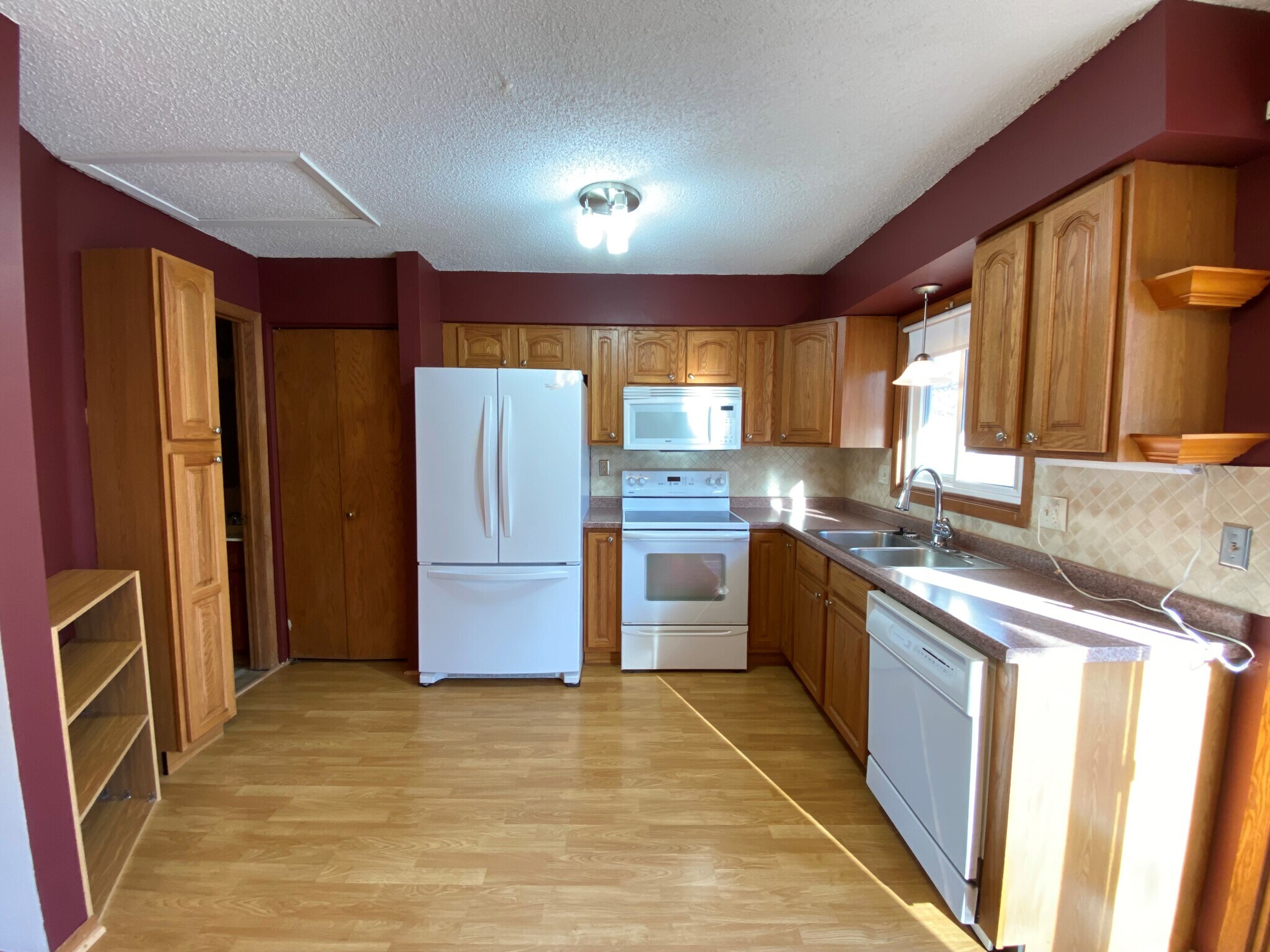 Building Photo - 4302 22nd Ave NW