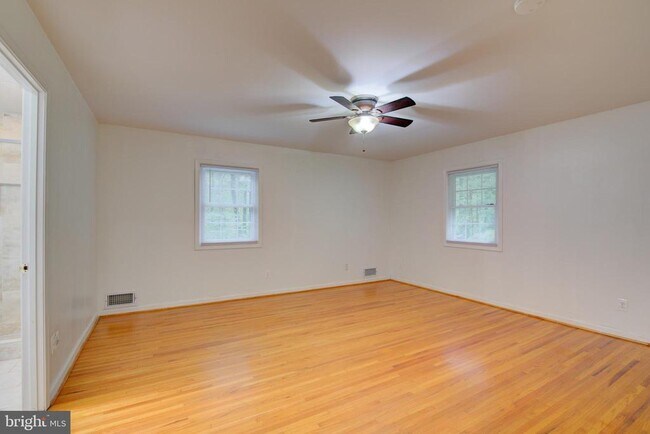 Building Photo - 11621 Sourwood Ln