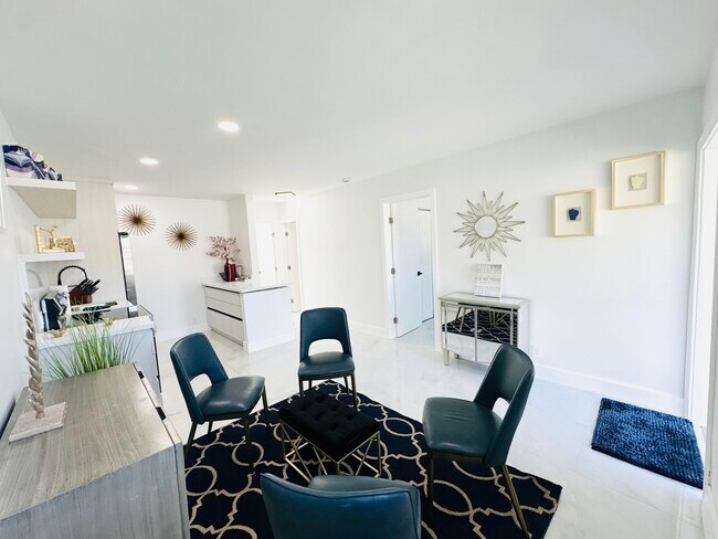 Building Photo - 2316 Freedom St