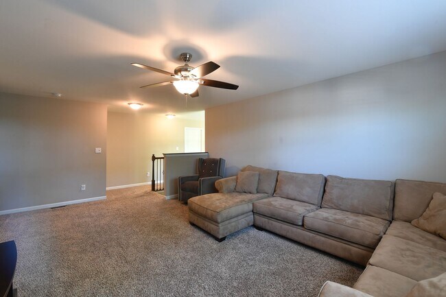 Building Photo - 72 Kimball Grove Ct