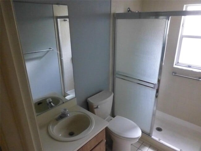 Building Photo - 2822 Whitehall Dr