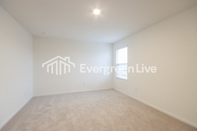 Building Photo - 31428 Moore Rd