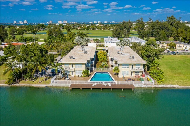 Primary Photo - 350 S Shore Dr