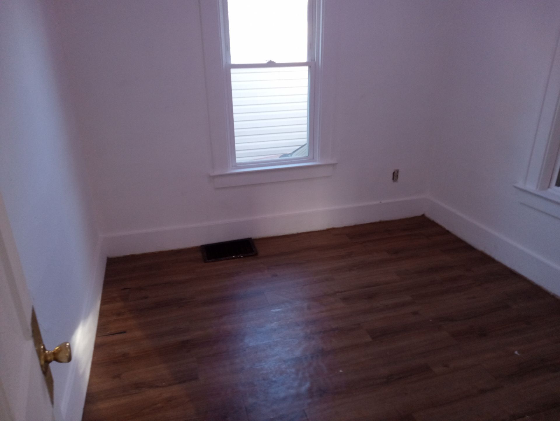 Building Photo - 2050 Berdan Ave