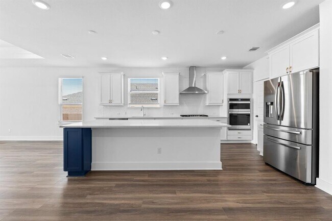 Building Photo - 323 Fish Trap Rd