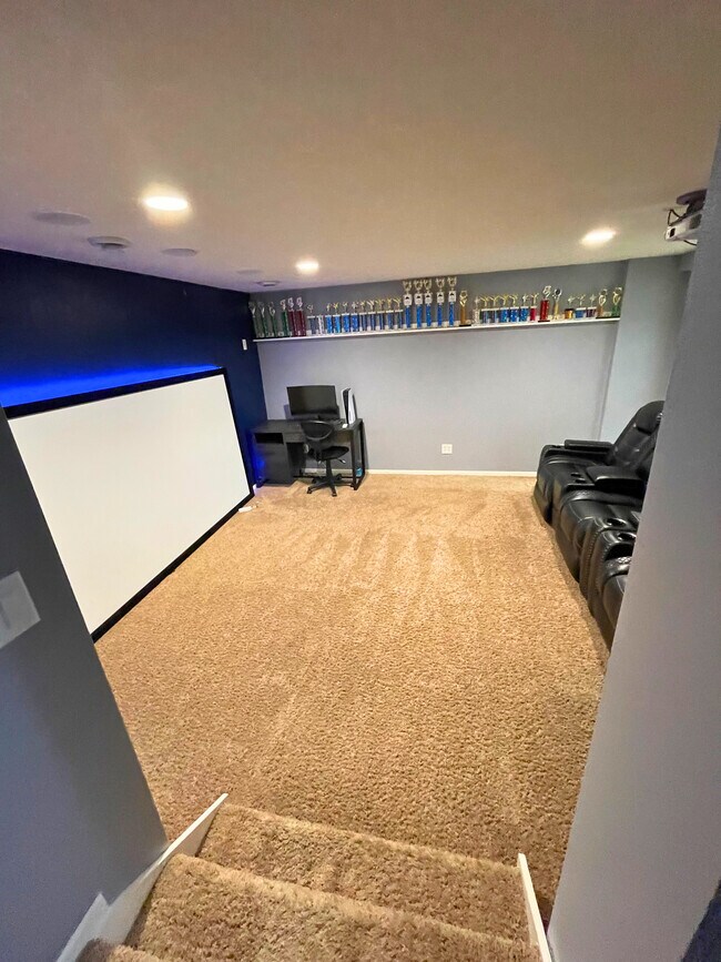 Building Photo - Freese Lane