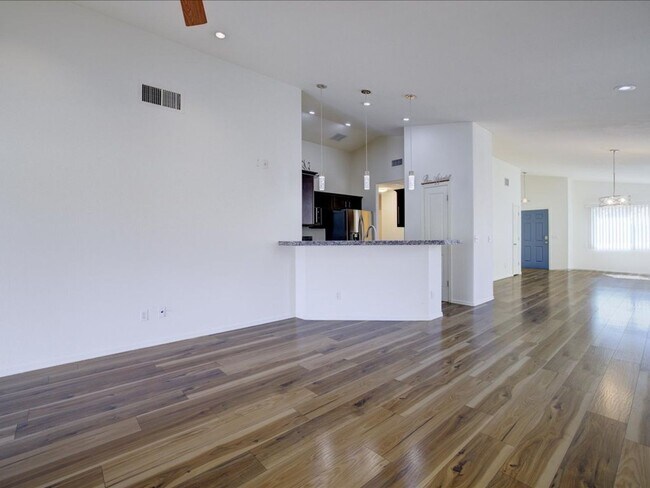 Building Photo - Spacious 4-Bedroom Home with Private Pool & Large Enclosed Backyard!