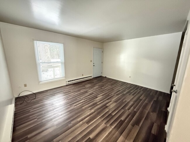 Building Photo - 6140 Scotch Blue Dr