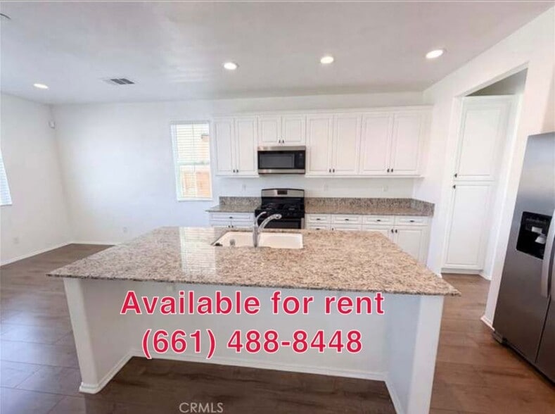 Building Photo - 15110 Paseo Verde Pl