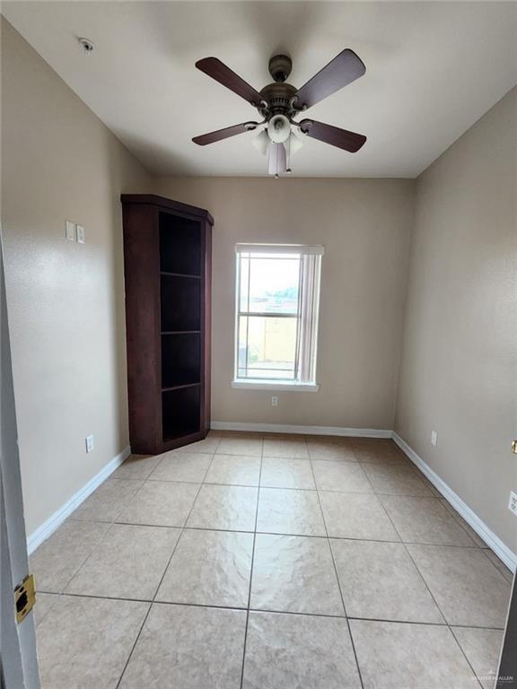 Building Photo - 3702 S Embassy Ave