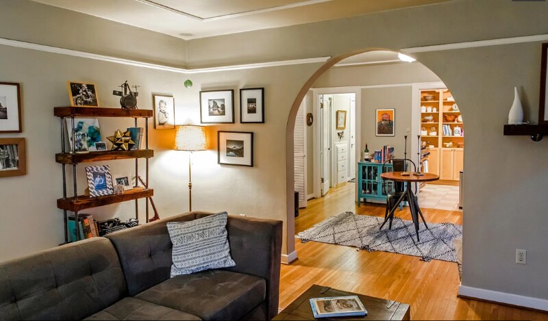 Building Photo - 2107 5th Ave N