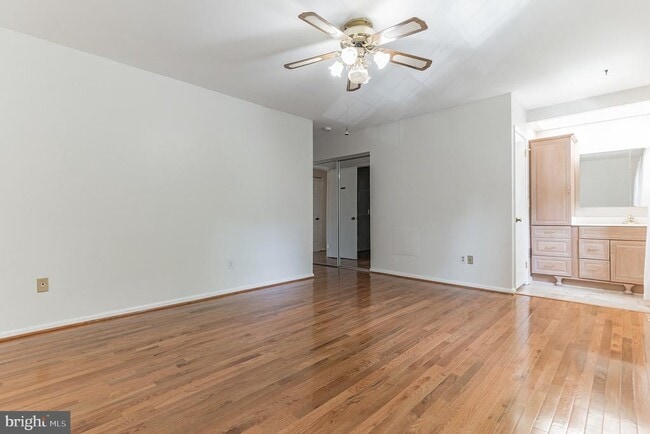 Building Photo - 7422 Adams Park Ct