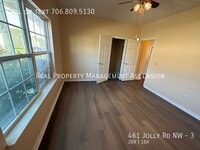Building Photo - 461 Jolly Rd NW