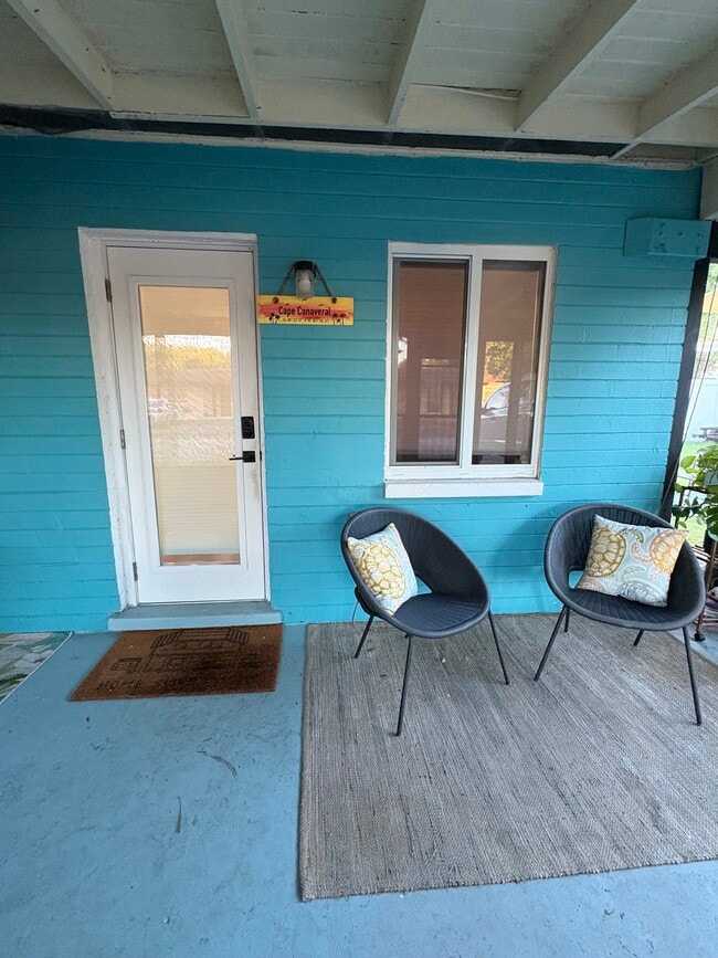 Building Photo - 7705 Poinsetta Ave