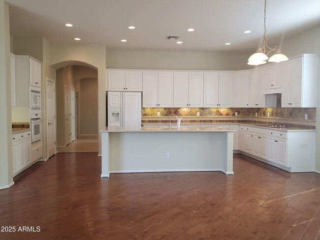 Building Photo - 1790 E Sagittarius Pl