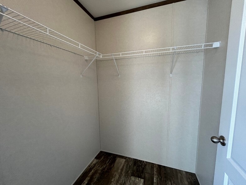 Building Photo - 18 Skeena St