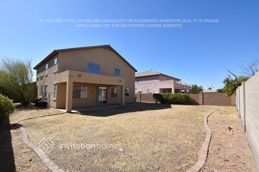 Building Photo - 7613 S 65th Ln