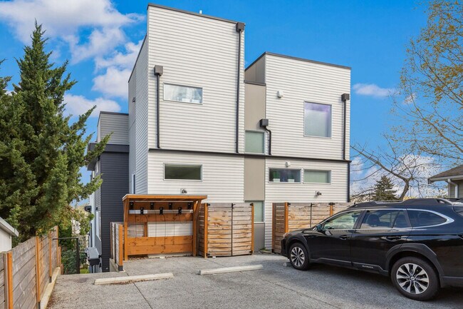 Building Photo - 65 W Dravus St