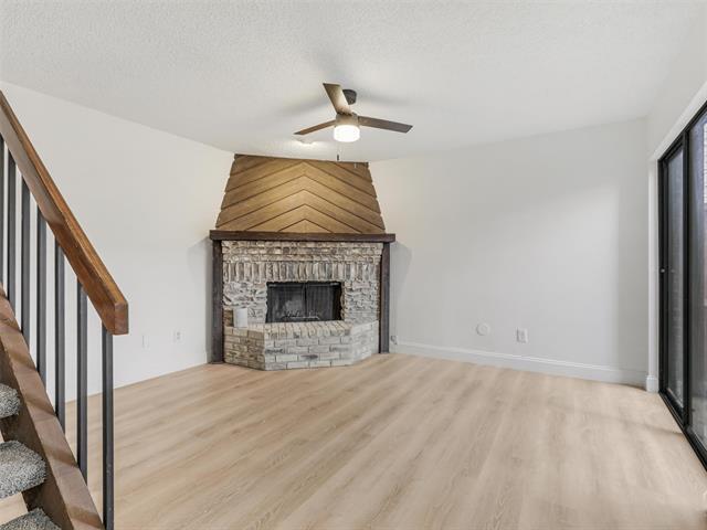 Building Photo - 333 Melrose Dr