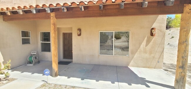 Building Photo - 6231 Mirlo Rd
