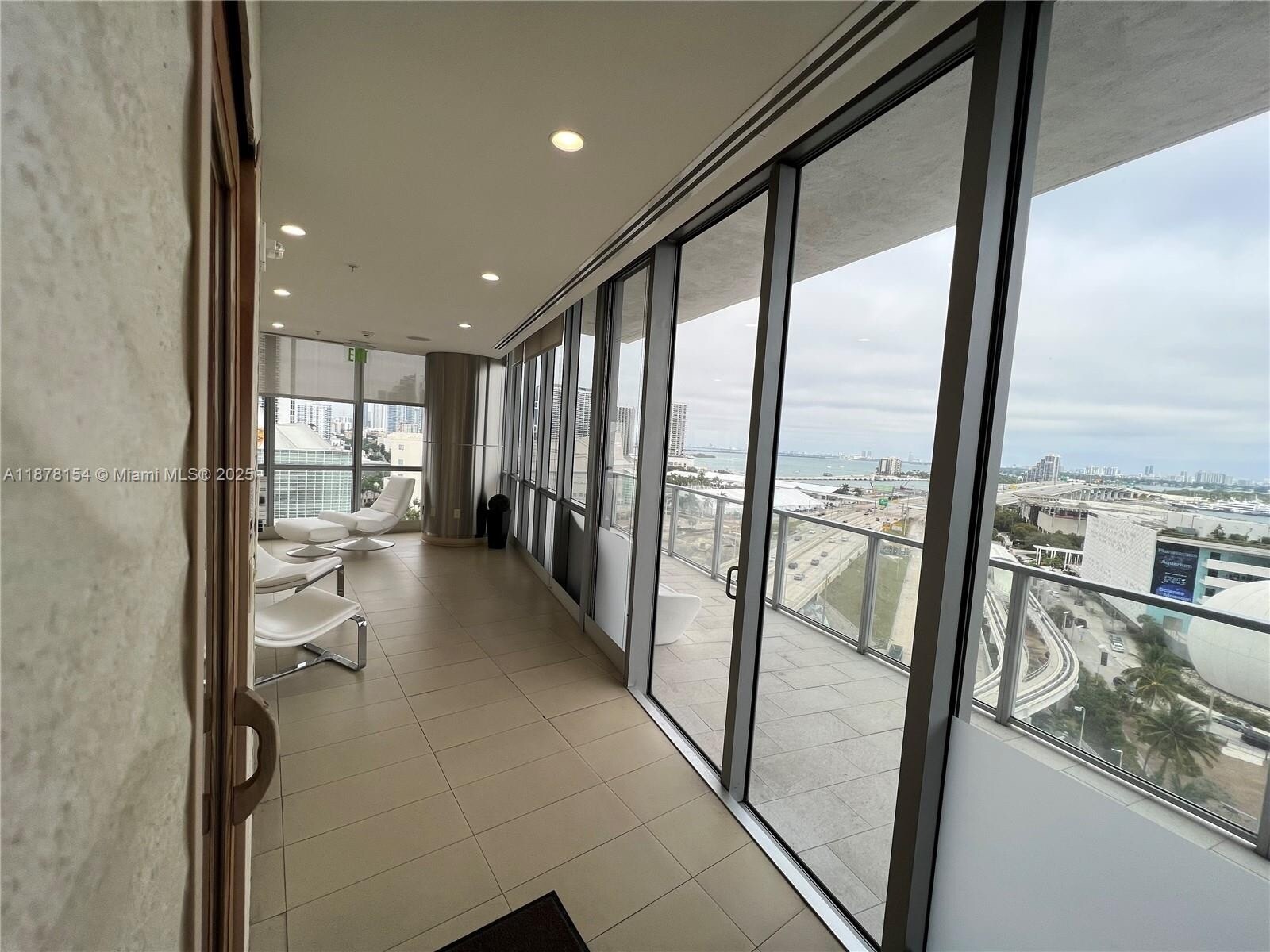 Building Photo - 1100 Biscayne Blvd