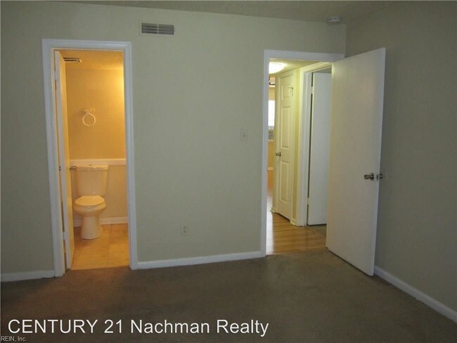 Building Photo - 2 br, 1 bath House - 3752 A Towne Point Road