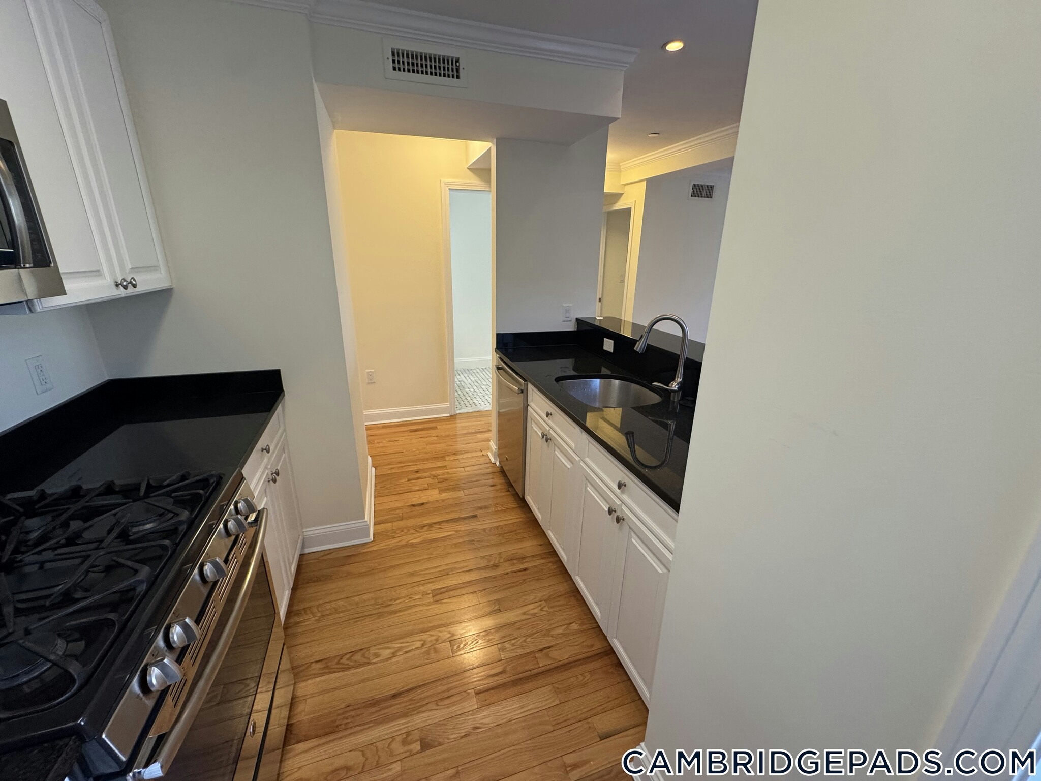 Building Photo - 55 Langdon St