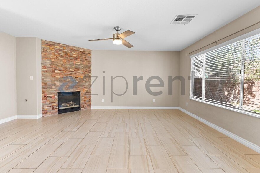 Building Photo - 1308 Mt Hamilton