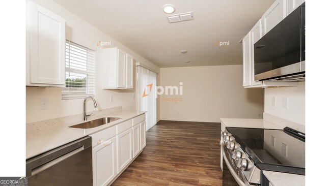 Building Photo - 182 Kinsale Dr