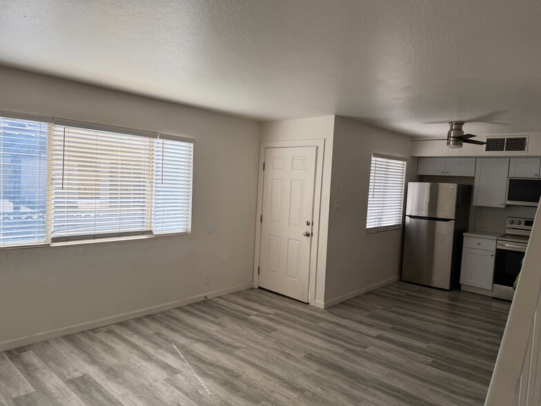 Kitchen and living room - 7919 E Kimsey Ln