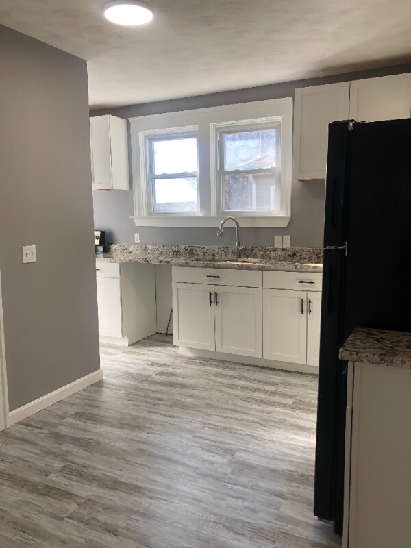 Building Photo - 36 Cliffdale Ave