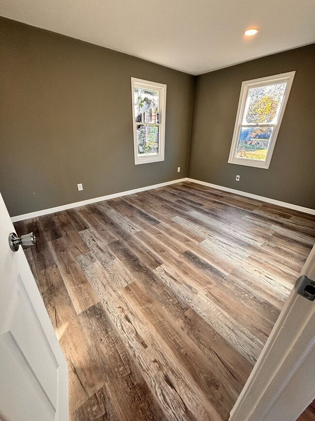 Building Photo - 109 S Illinois Ave