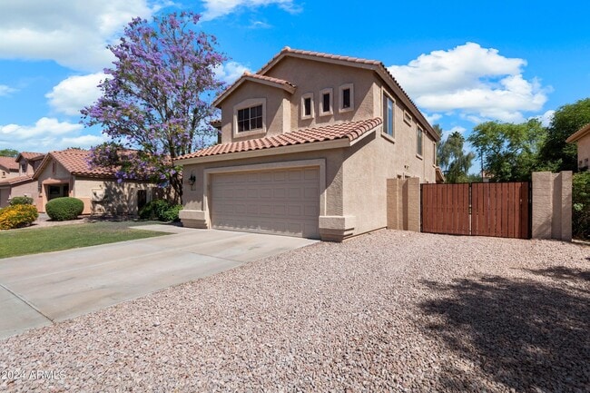 Building Photo - 7470 W Monona Dr