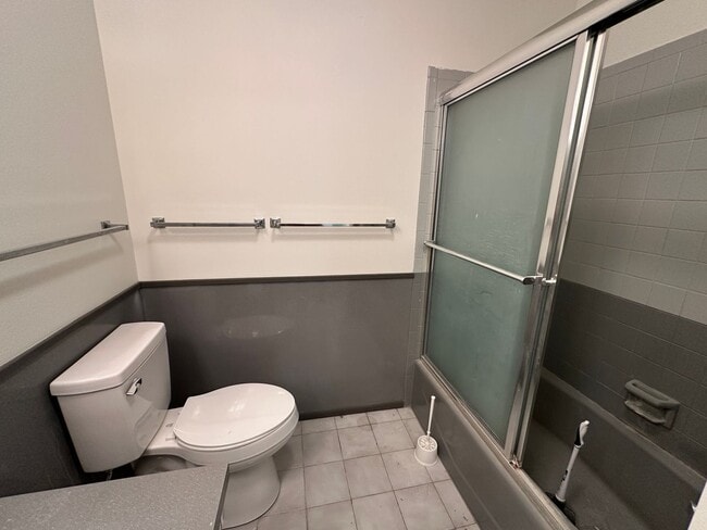 Building Photo - Spacious, three level, 4 Bed 2.5 bath Townhome in Ammon right behind the Walmart on Hitt.