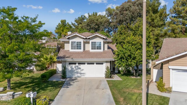 Building Photo - 27220 Waterford Dr