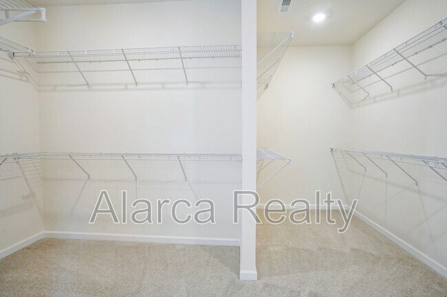 Building Photo - 12824 Hindcross Dr