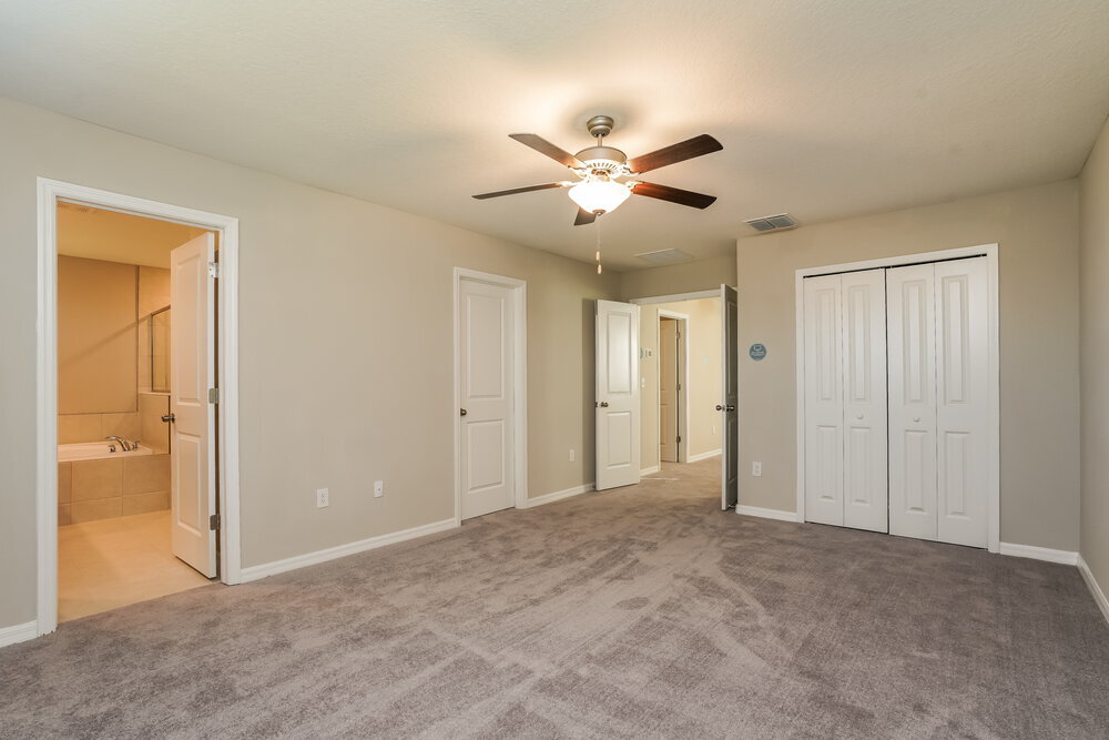 Building Photo - 7218 Spring Snowflake Ave