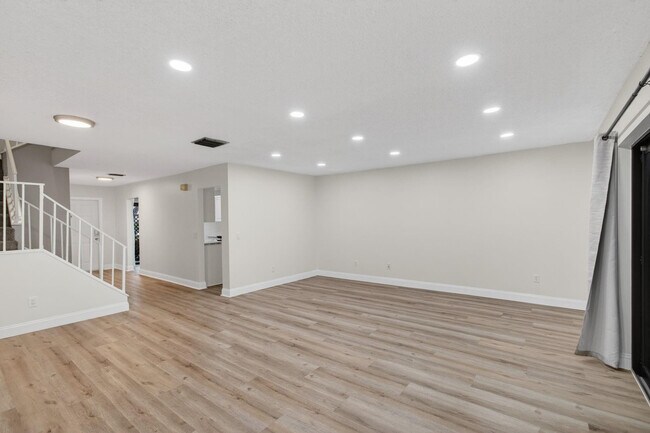 Building Photo - 21682 Cypress Rd