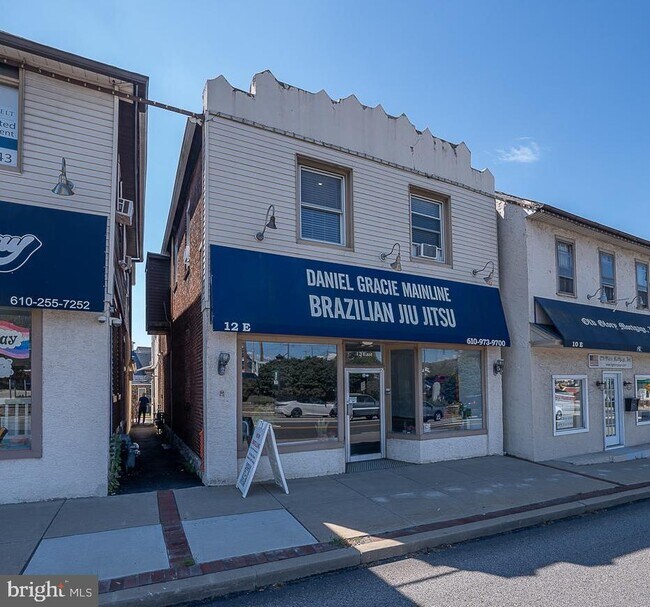 Building Photo - 12 E Lancaster Ave