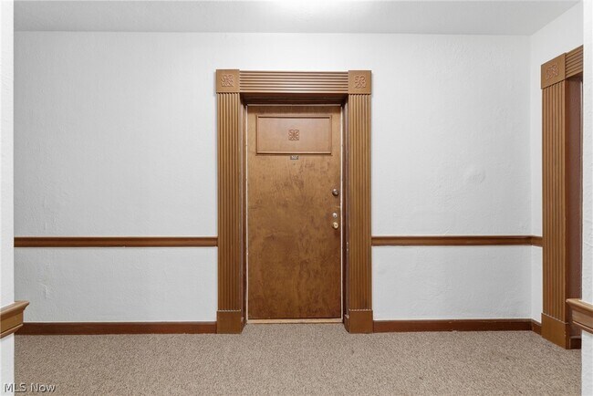 Building Photo - 15820 Van Aken Blvd
