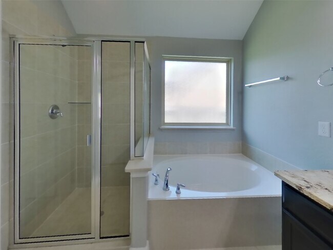 Building Photo - 9626 Stratton Ridge Dr