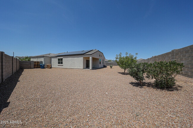 Building Photo - 31041 W Avalon Cir